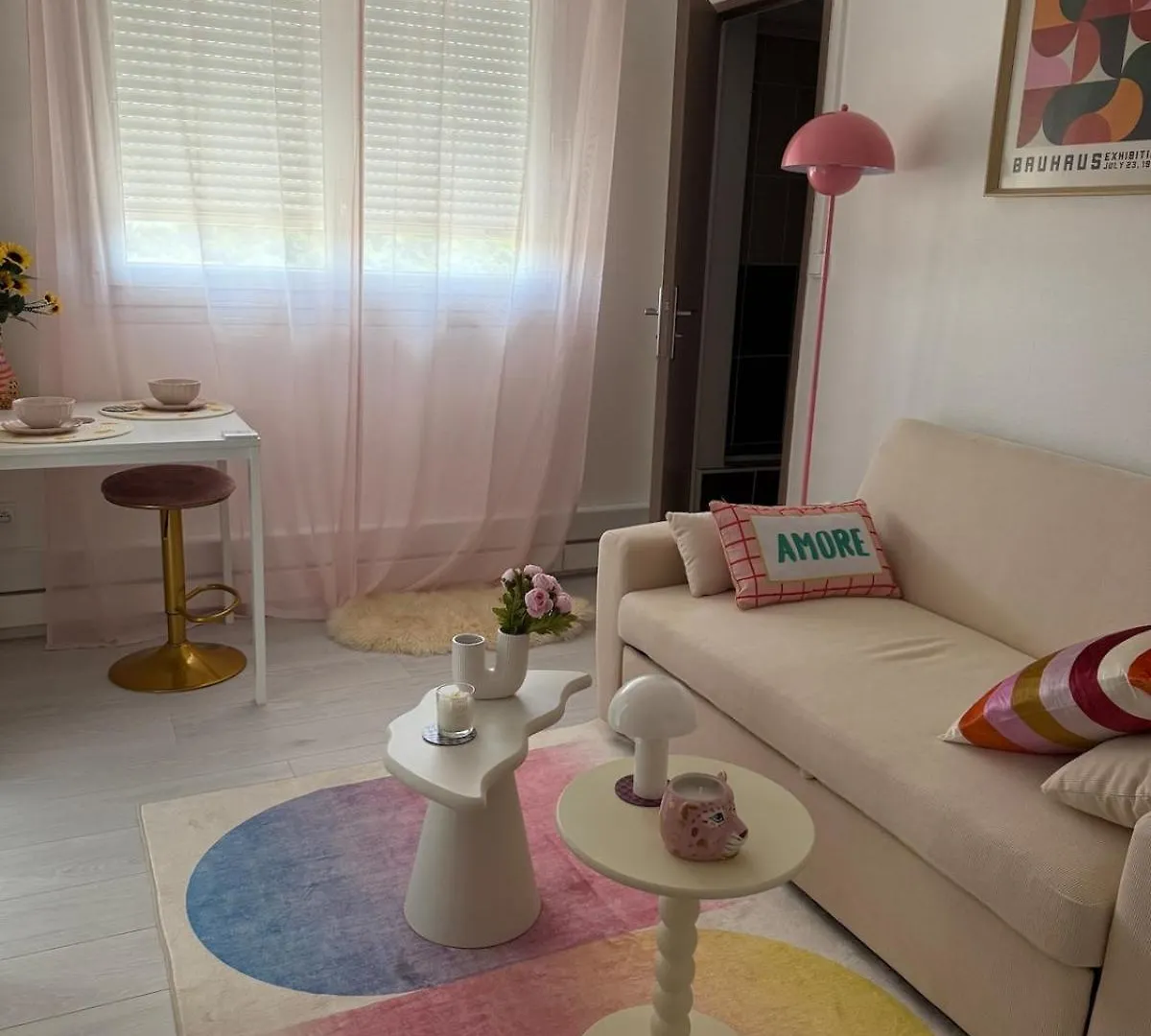 Blush Spot Daire Vannes